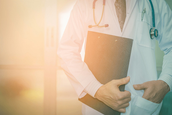 الأطباء العرب في بوخوم