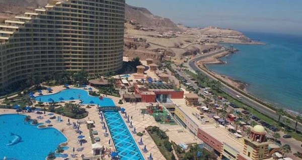 السياحة في العين السخنة