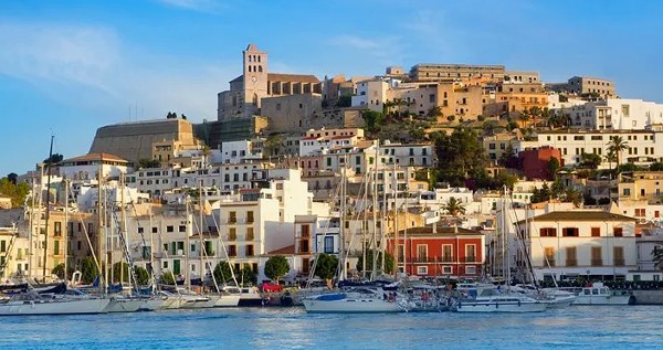 السياحة في جزر البليار