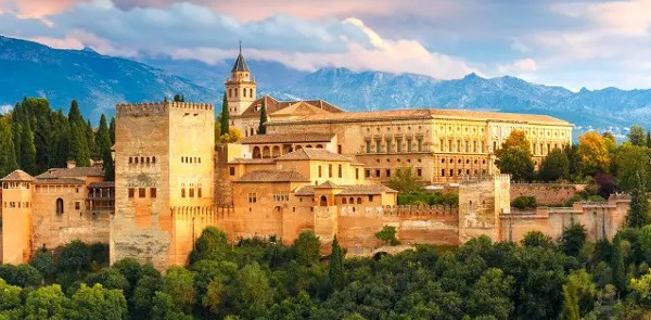 السياحة في غرناطة