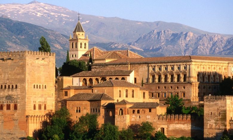 السياحة في غرناطة