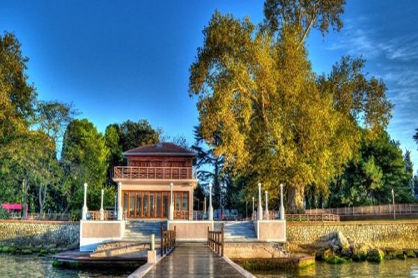 السياحة في يلوا