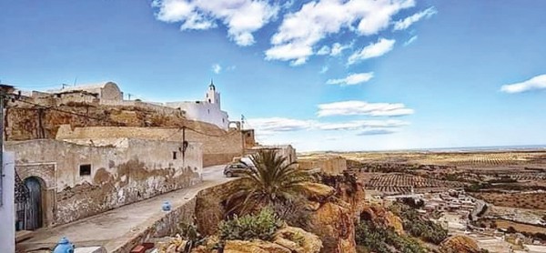 تكرونة تونس