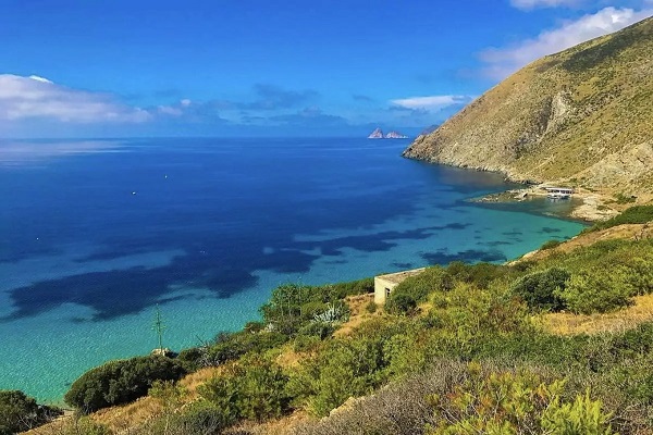 السياحة في مدينة طبرقة