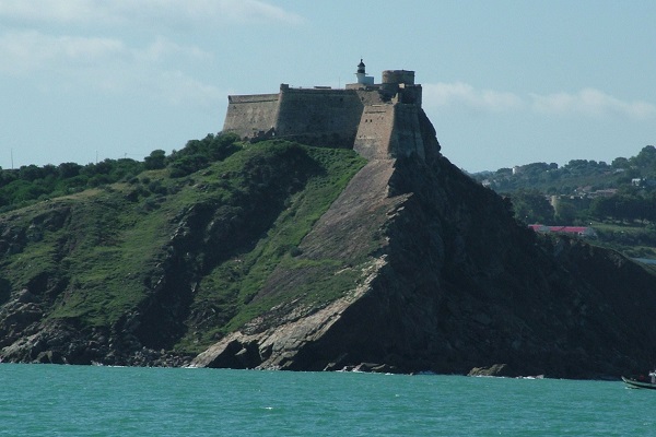 السياحة في مدينة طبرقة