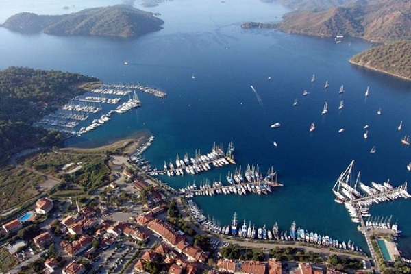 السياحة في فتحية