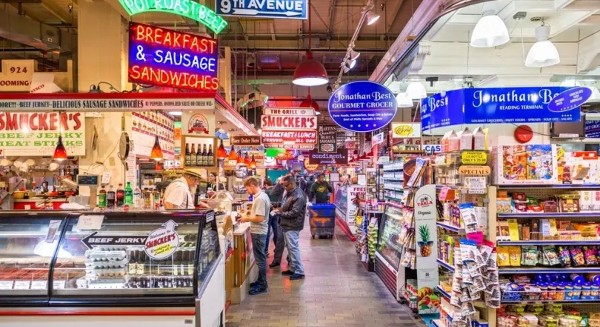 السياحة في فيلادلفيا سوق محطة القراءة