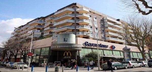 سوق نيس إيتوال