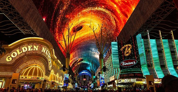 السياحة في لاس فيغاس شارع فريمونت