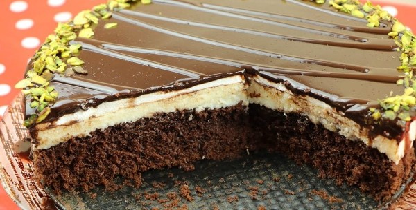 طريقة عمل كيكة الباونتي