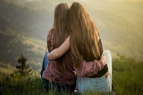 عبارات عن الأخت للواتس