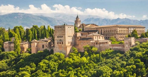 السياحة في غرناطة