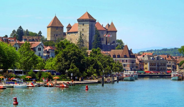 قلعة الجزيرة