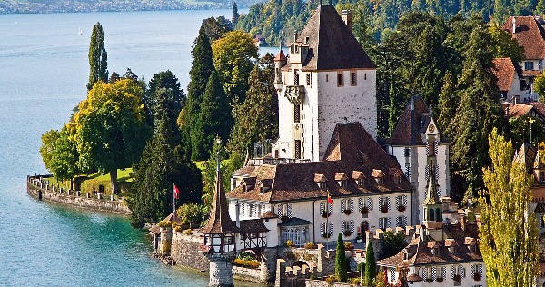 السياحة في انترلاكن