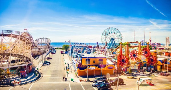 كونى أيلاند