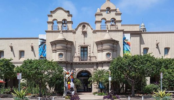 السياحة في سان دييغو متحف مينغي