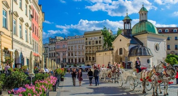 السياحة في بولندا