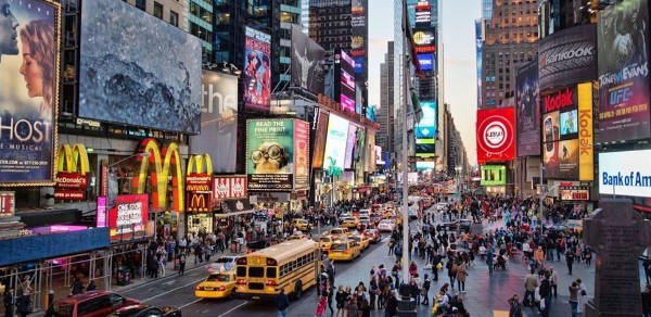  السياجة فى نيويورك ميدان التايمز