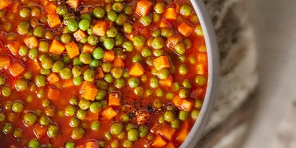 طريقة عمل يخنة البازلاء والجزر