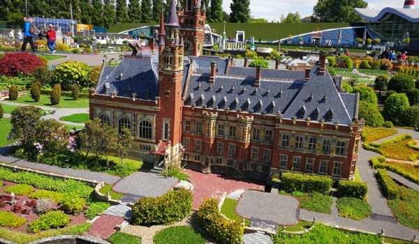 المطاعم العربية في لاهاي