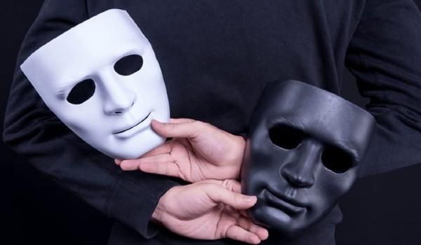 الشخص الماكر