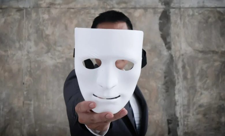 الشخص الماكر