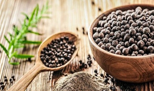 أضرار الفلفل الأسود علي الكبد