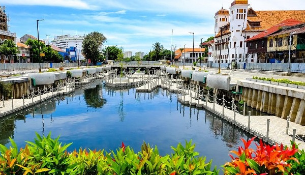 البلدة القديمة في جاكرتا