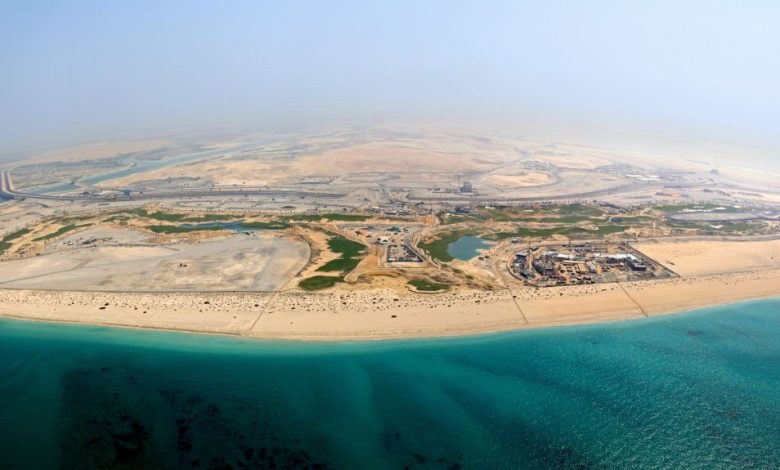 السياحة في الدقم