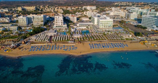 السياحة في بروتاراس