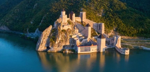 السياحة في صربيا