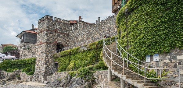 السياحة في قرية سوزوبول