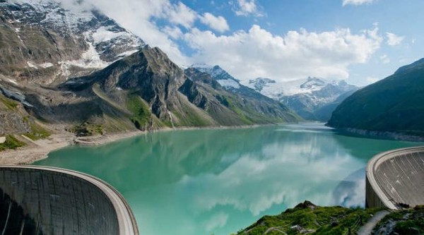 السياحة في كابرون النمسا