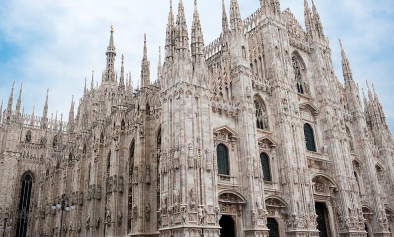 السياحة في ميلانو إيطاليا