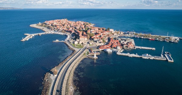 السياحة في نيسيبار