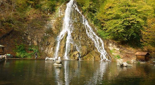 الشلال المائي يدي جوزيل