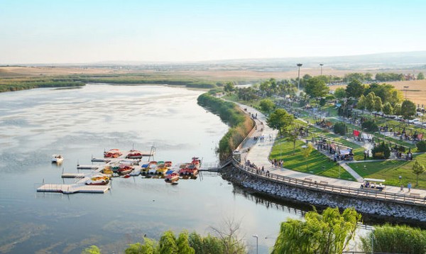 بحيرة موجان