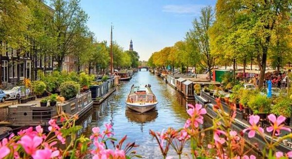 تكلفة السياحة إلي هولندا