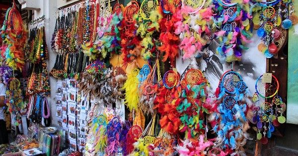 سوق الفن سوكاواتي