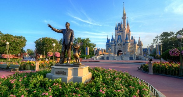 شوارع ديزني لاند فلوريدا