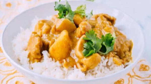 طريقة عمل الأرز بالكاري فاطمة أبو حاتي