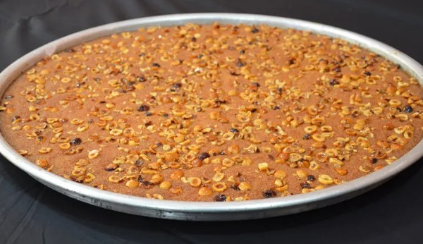 طريقة عمل البسبوسة بالزبادي فاطمة ابو حاتي