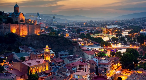 عروض وحفلات متنوعة