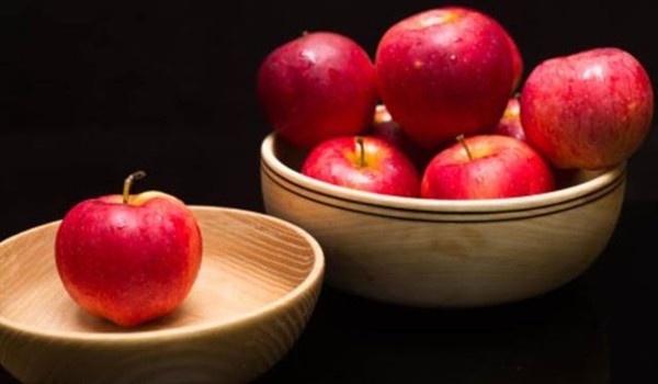 فوائد التفاح قبل النوم