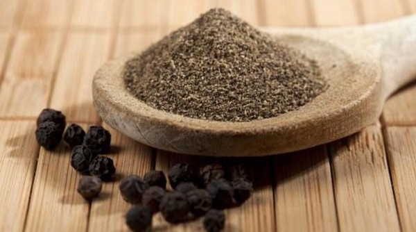 فوائد الفلفل الأسود