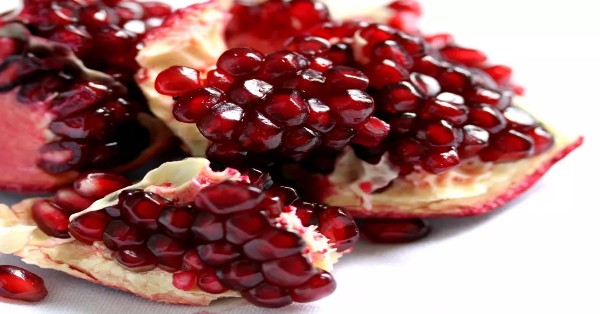 فوائد قشر الرمان للمعدة