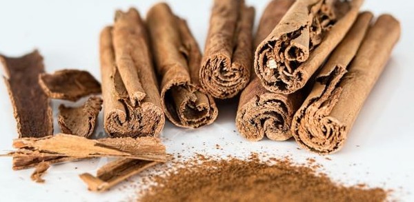 فوائد مشروب القرفة