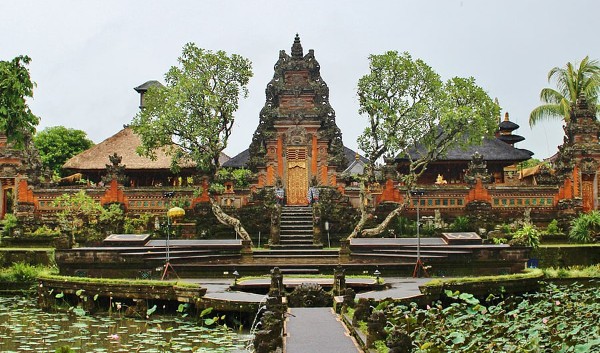 قصر أوبود الملكي