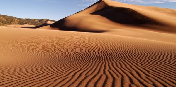 كثبان حيف وزاهك الرملية