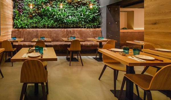 مطعم tanto monta